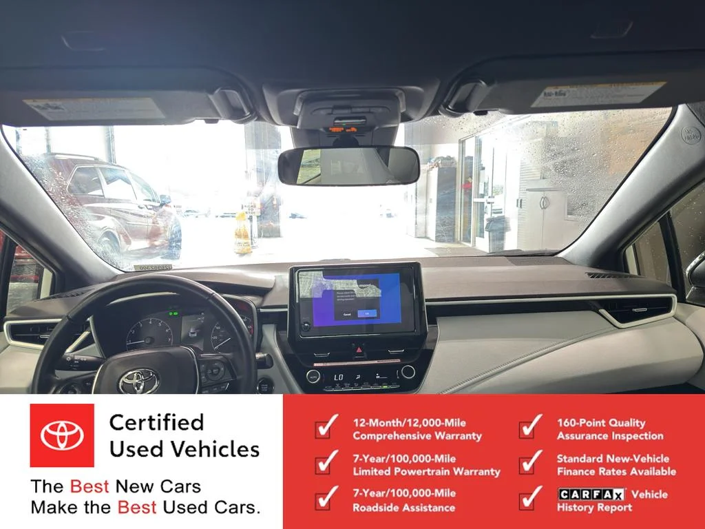Used 2025 Ice Cap Toyota SE image 14