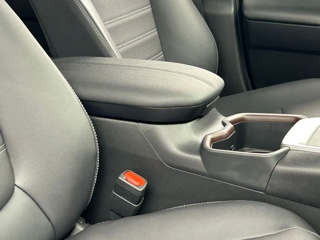 Used 2025 Silver Sky Metallic Toyota Limited image 48