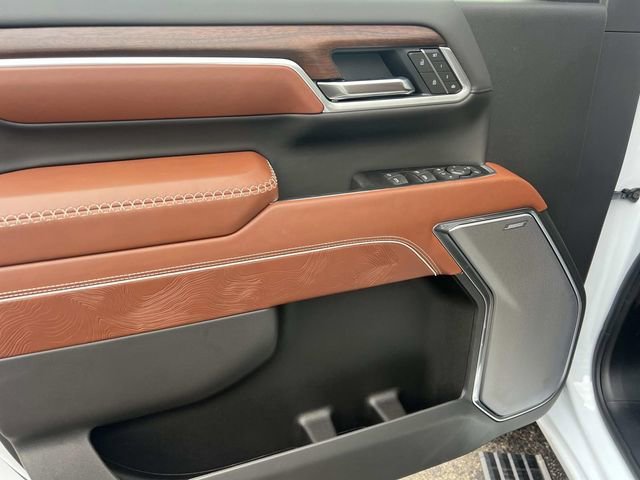 New 2026 Glacier White Tricoat GMC Denali Ultimate image 14