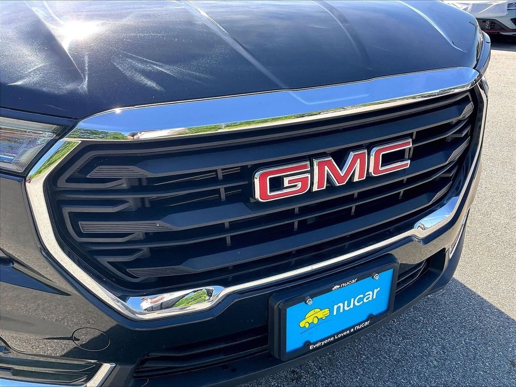 Used 2024 Black GMC SLE image 28
