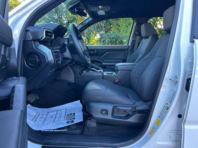 Certified Used 2025 ICE CAP Toyota  image 19