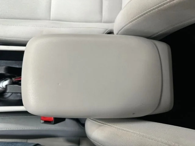 Used 2025 Gray Hyundai SEL image 22