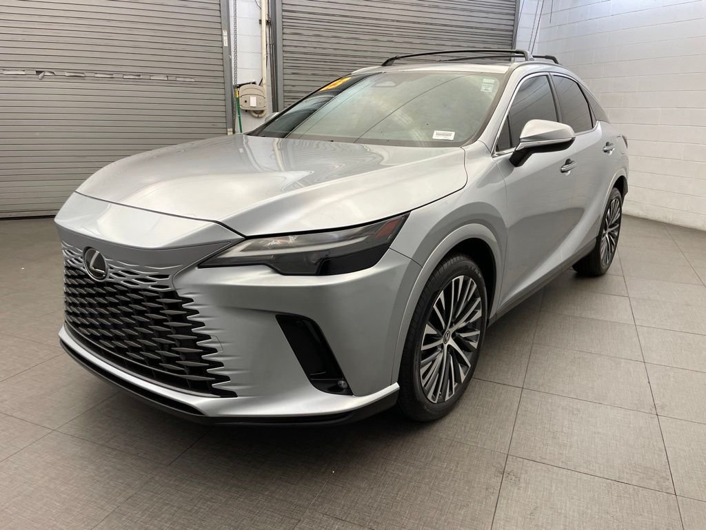Used 2023 Silver Lexus 350h Premium Plus image 7