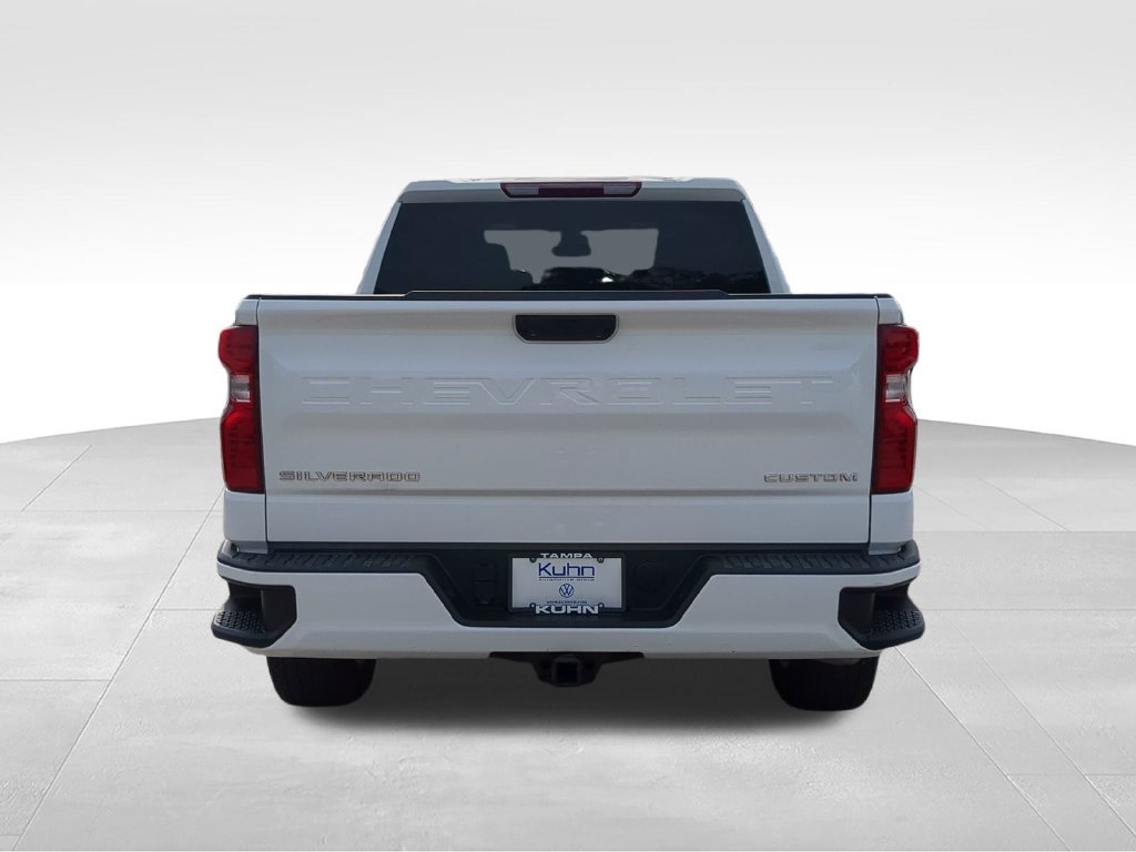 Used 2023 White Chevrolet Custom image 4