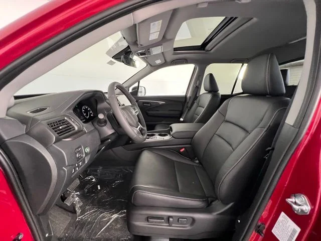 New 2026 Radiant Red Metallic II Honda RTL image 9