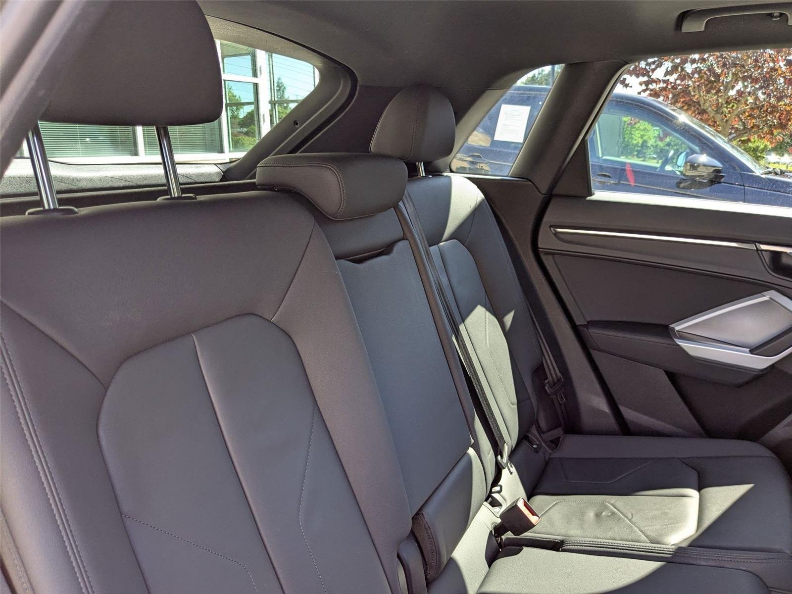 Used 2025 Mythos Black Metallic Audi S line Premium image 29