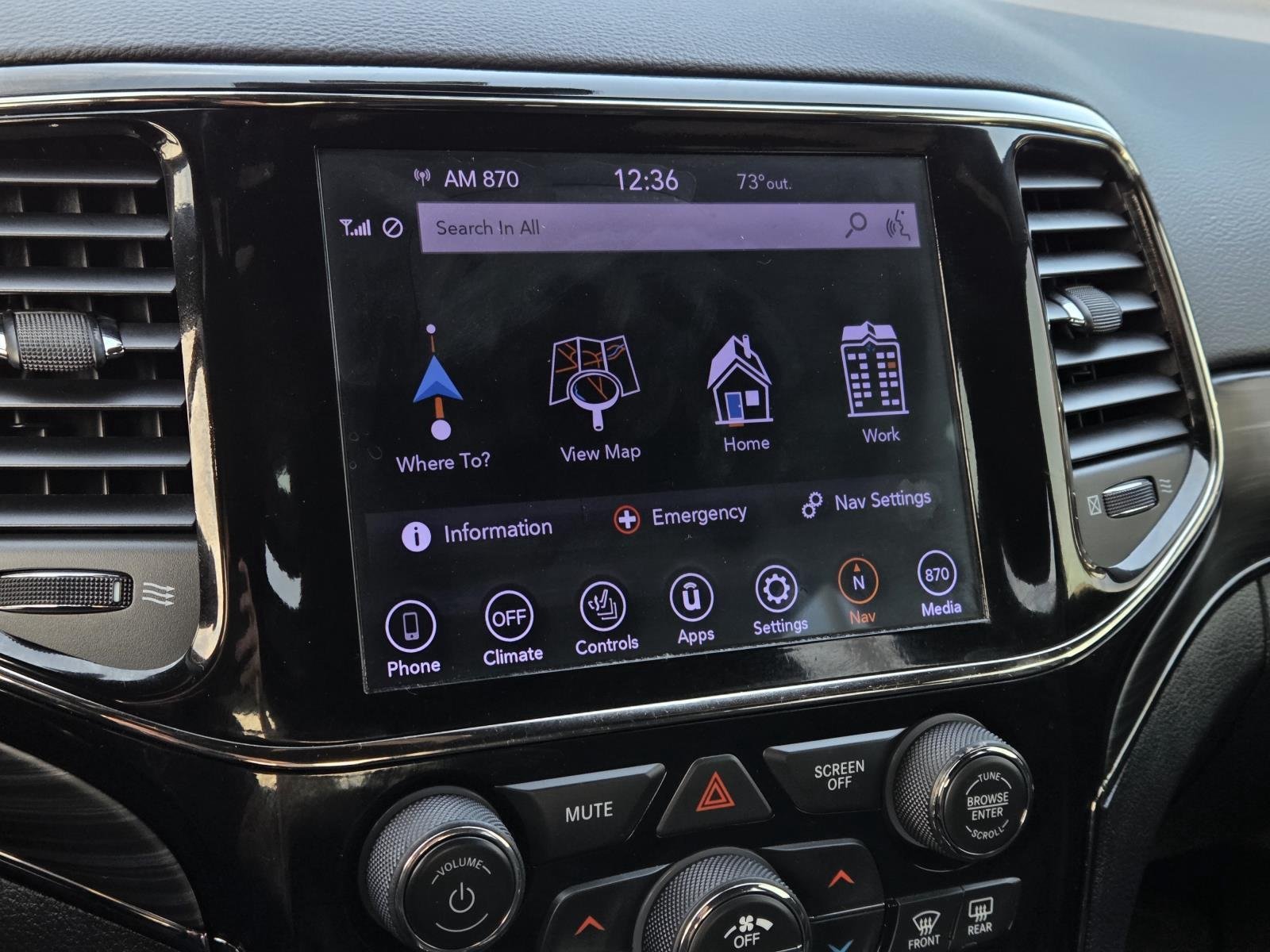 Used 2019 Bright White Clearcoat Jeep Limited X image 26