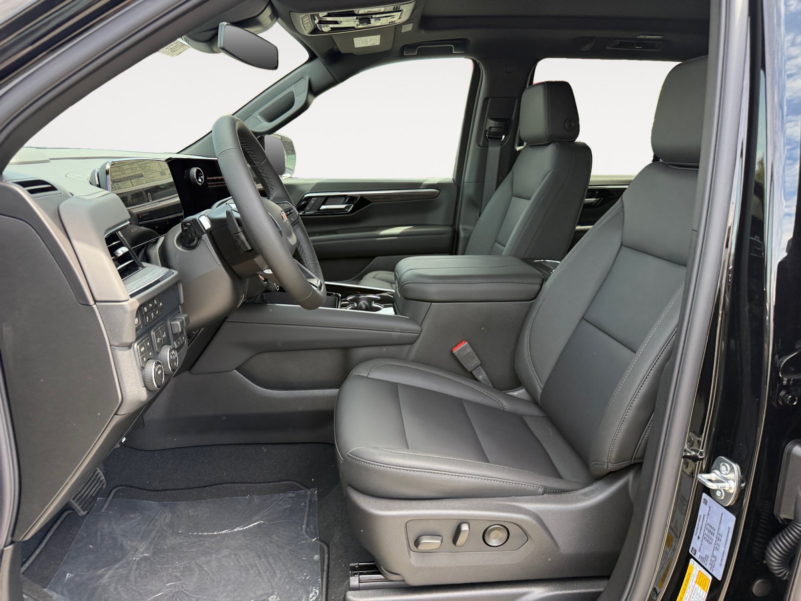 2026 Chevrolet Tahoe LT - Photo 10