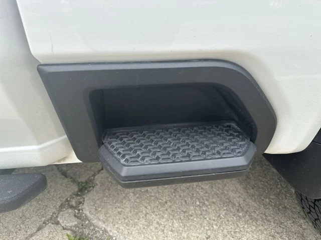 Used 2024 White GMC AT4 image 46