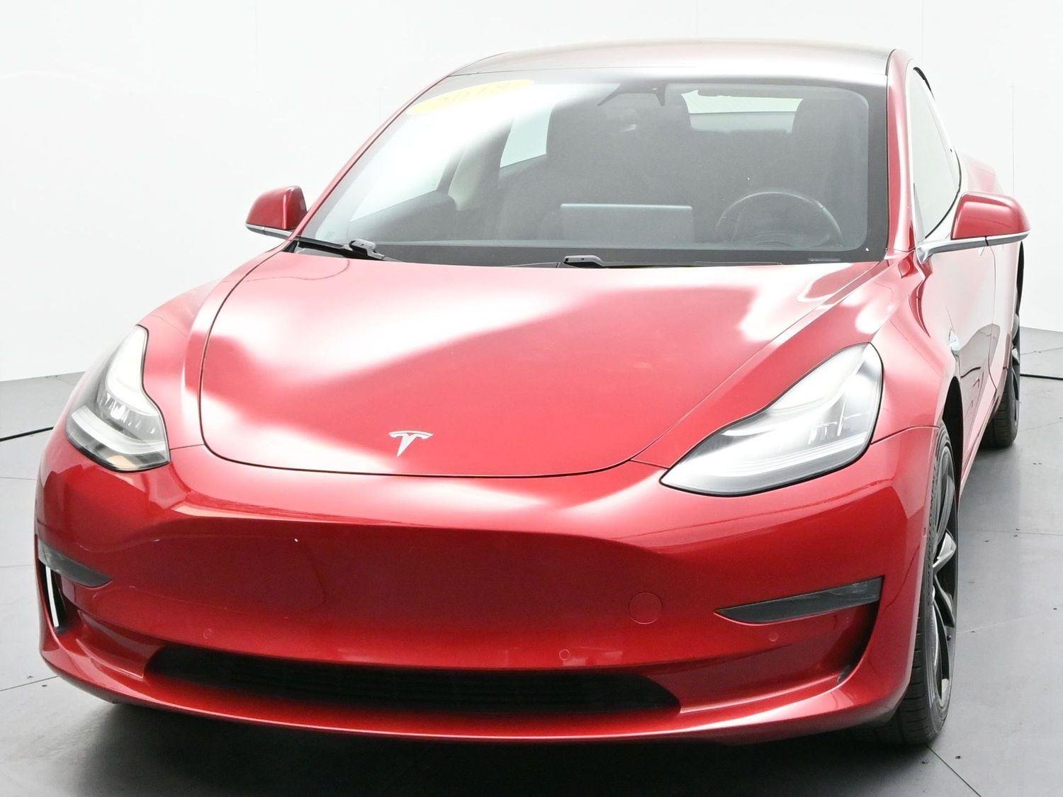 Used 2018 Red Multi-Coat Tesla Long Range Battery image 2