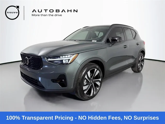 New 2026 Volvo XC40 B5 AWD Plus