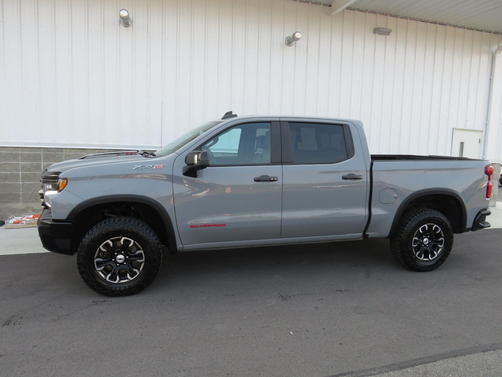 Used 2024 Slate Gray Metallic Chevrolet ZR2 image 15