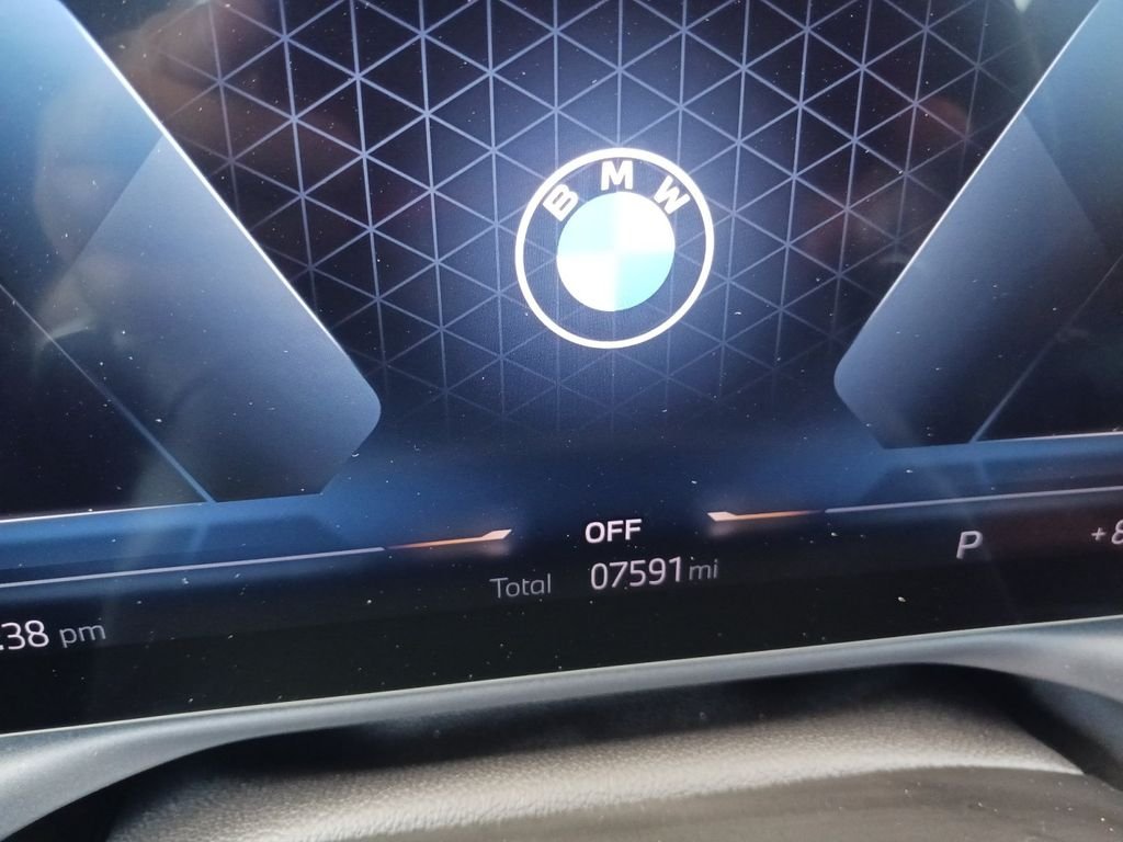 Used 2025 Black BMW 330i image 19