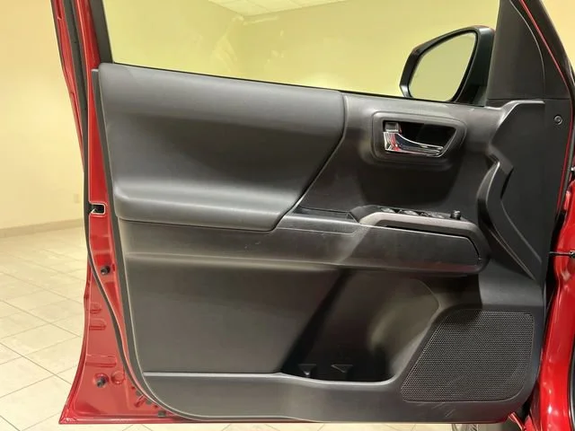2022 Toyota Tacoma TRD Sport - Photo 20