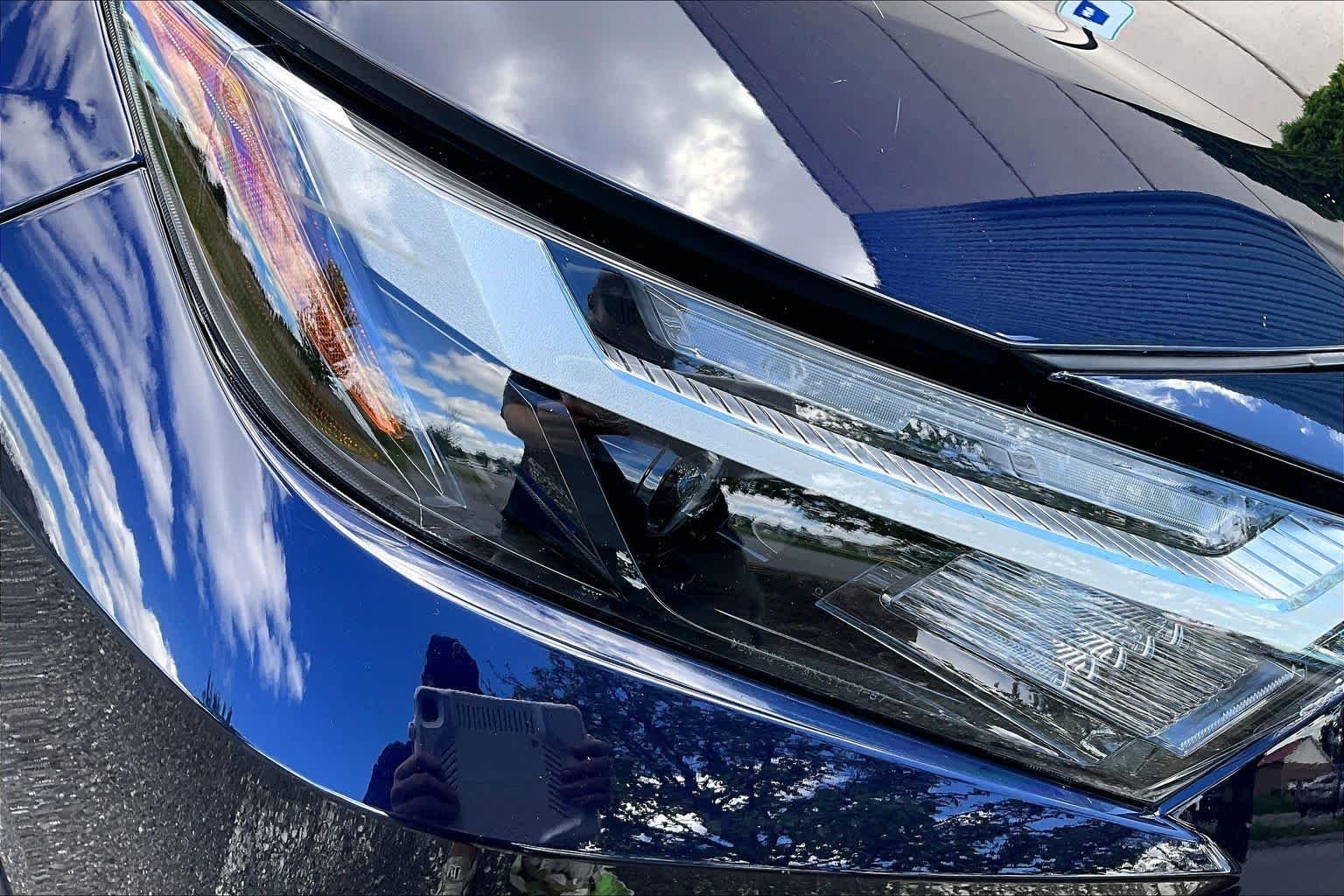 Used 2025 Blueprint Toyota Hybrid XLE image 27