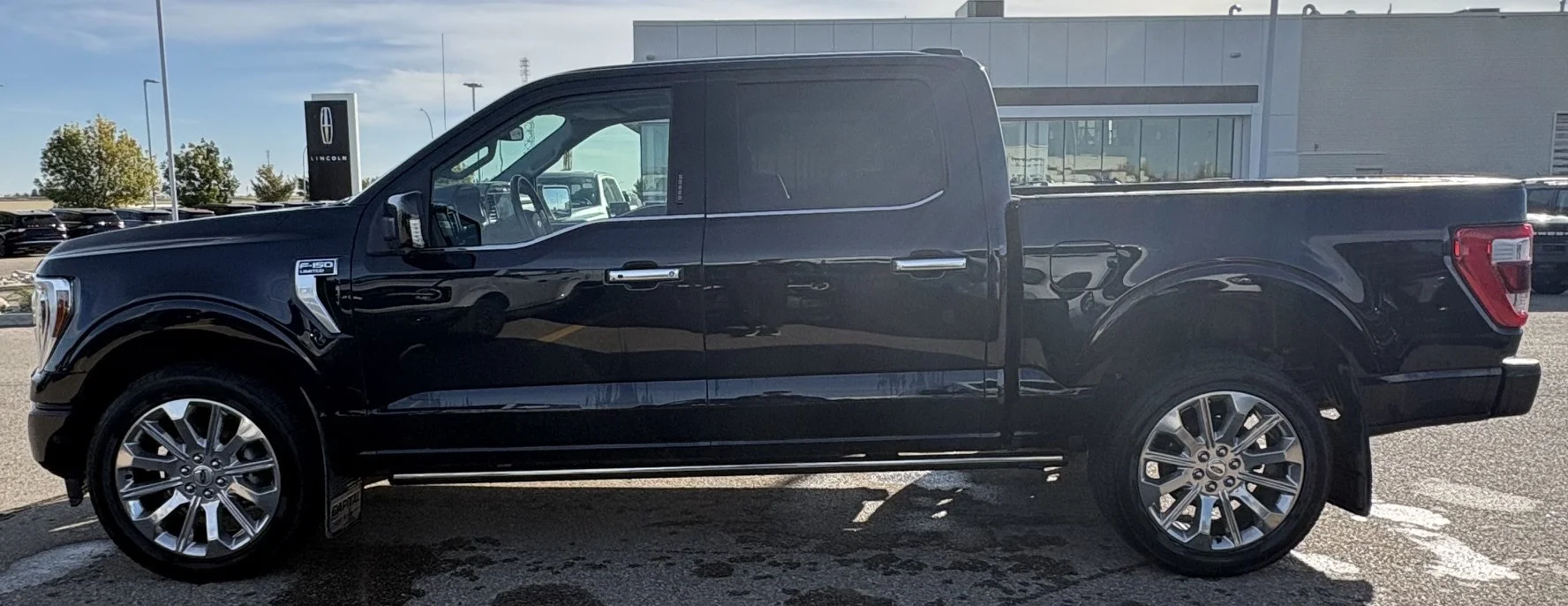 Used 2021 BLUE Ford LIMITED SuperCrew   **New Arrival** image 2