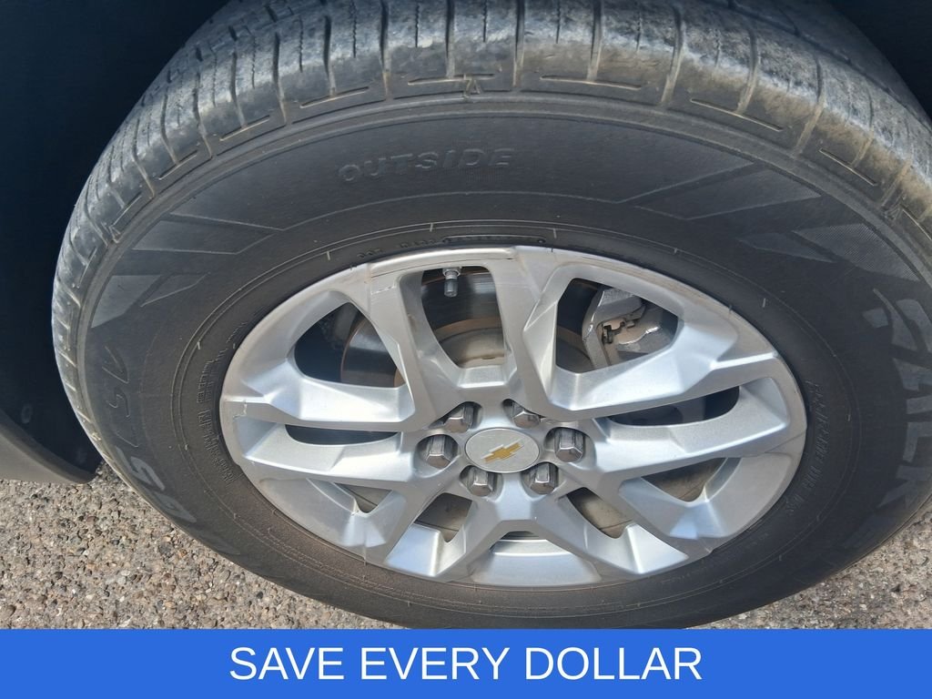 Used 2019 White Chevrolet LT image 17
