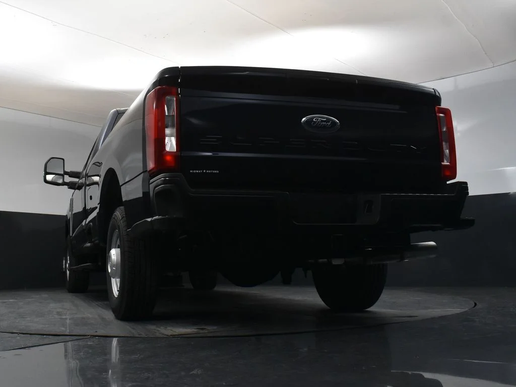 2025 Ford F-250 Super Duty XL - Photo 29