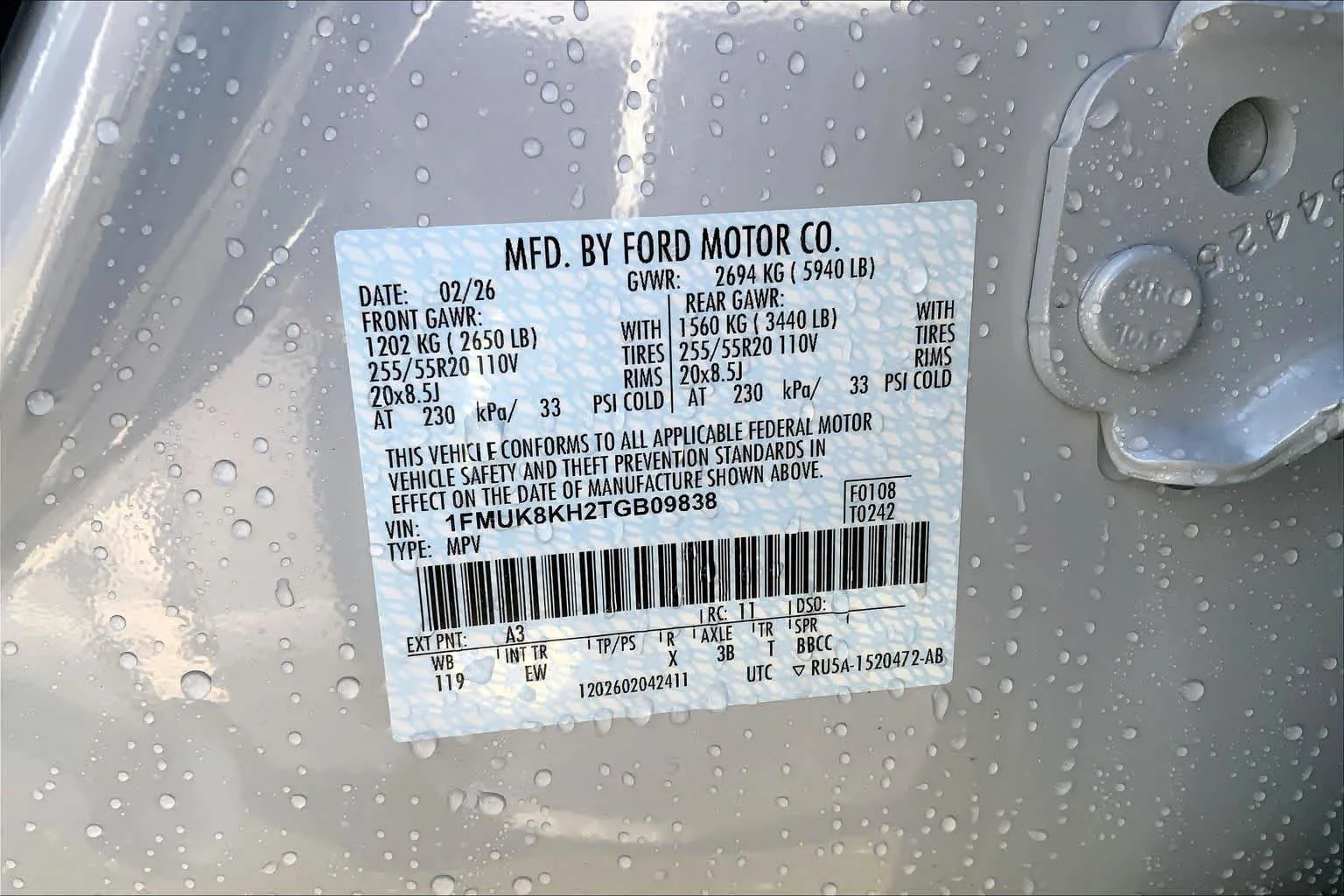 New 2026 Space White Metallic Ford ST-Line image 12