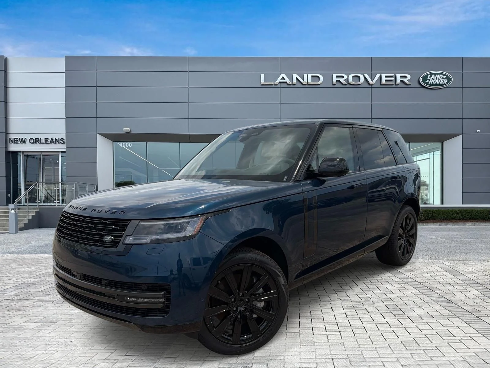 2026 Land Rover Range Rover 3.0 PHEV SE SWB's photo