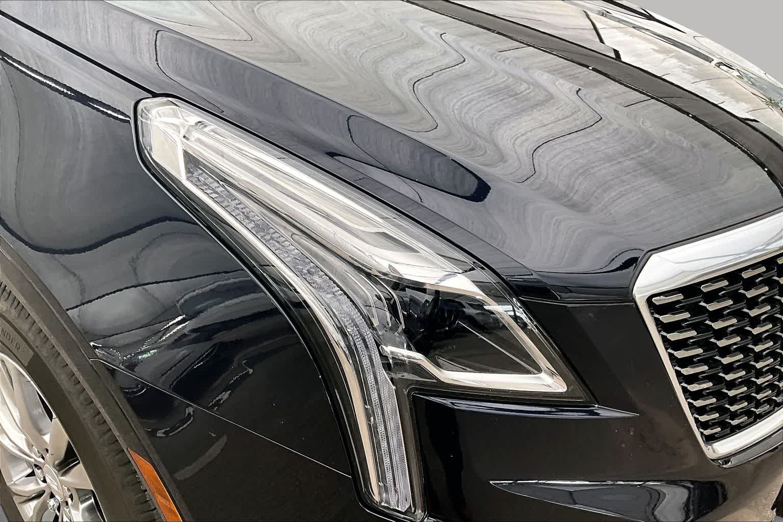Used 2021 Dark Moon Blue Metallic Cadillac FWD Premium Luxury image 28