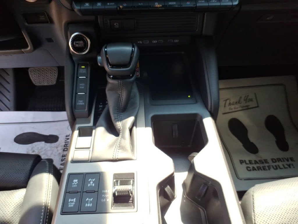Used 2025 Black Toyota Base image 27