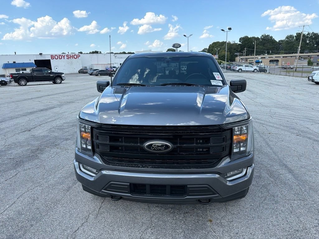 Used 2023 Gray Metallic Ford XLT image 2