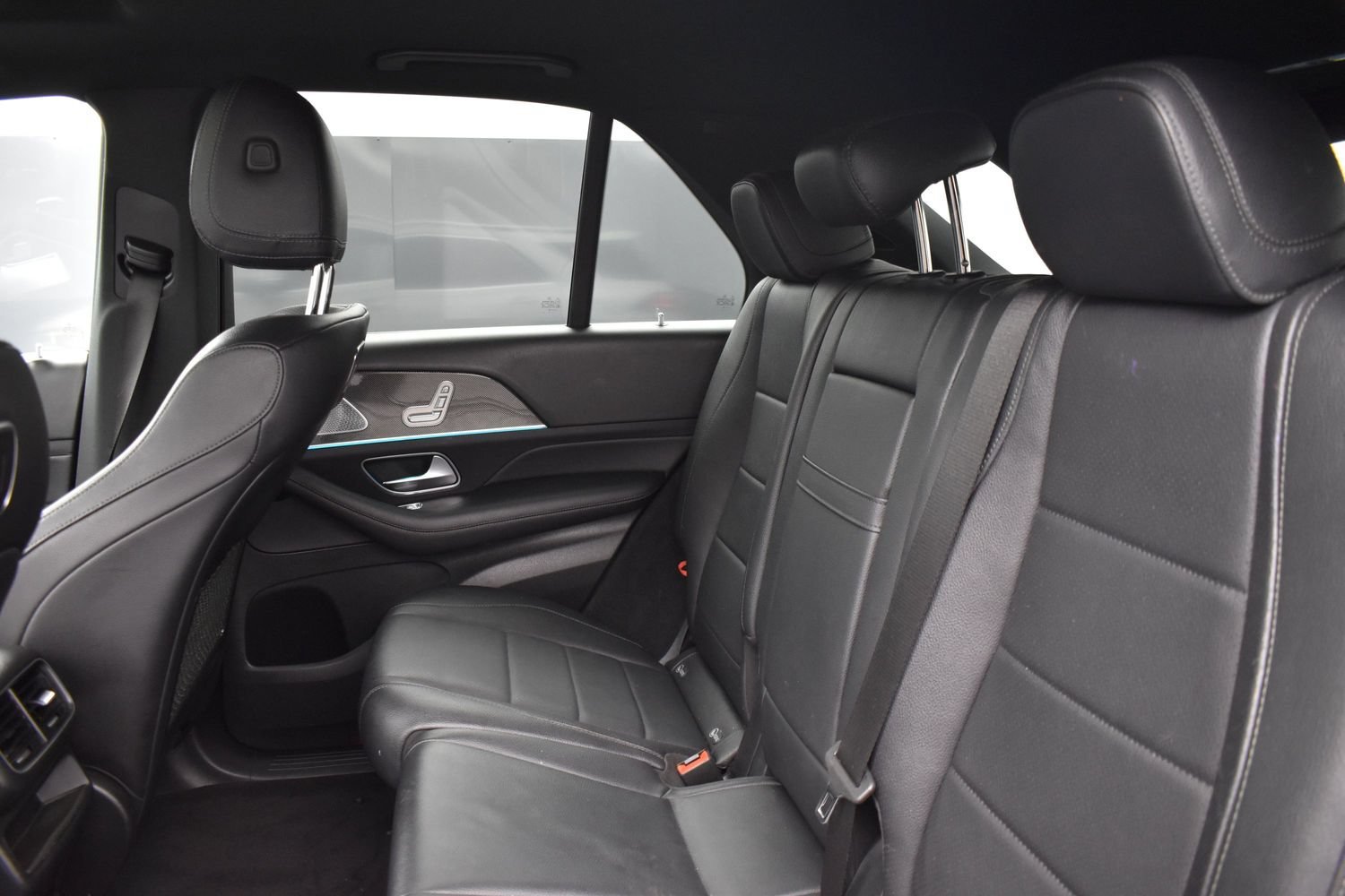 Used 2020 White Mercedes-Benz GLE 350 image 6