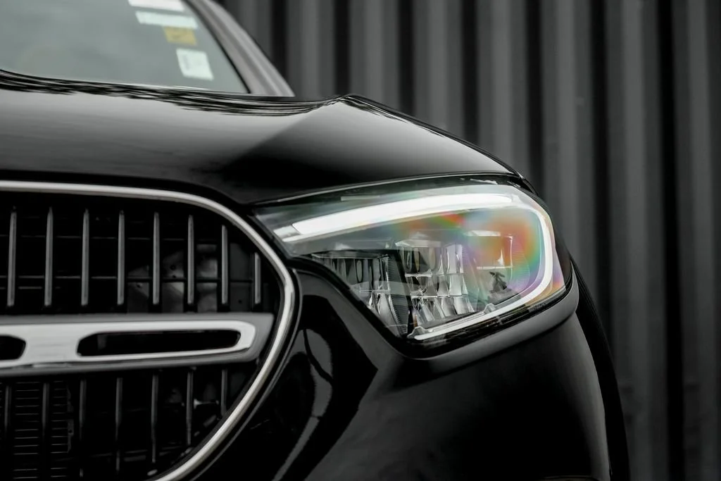 New 2026 Black Mercedes-Benz GLC300 image 6