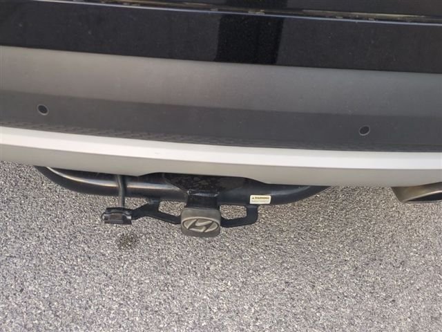 Used 2022 Black Hyundai SEL image 6