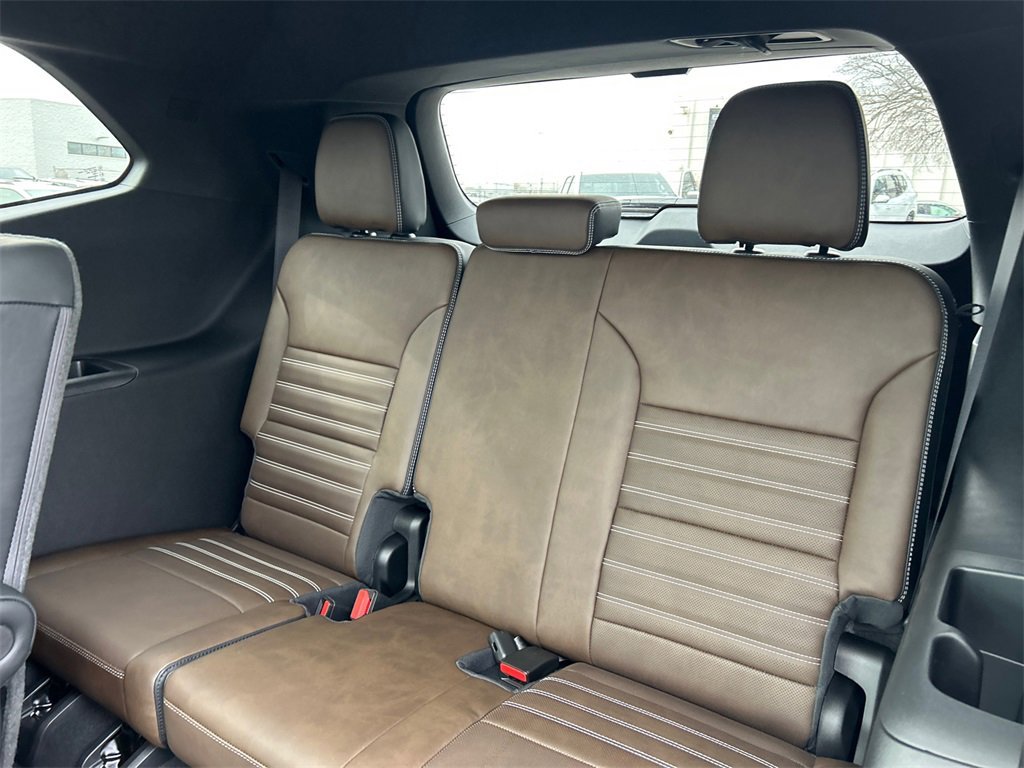 2026 GMC ACADIA - Image 33