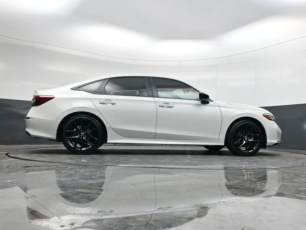 Certified Used 2026 Platinum White Pearl Honda Sport image 33
