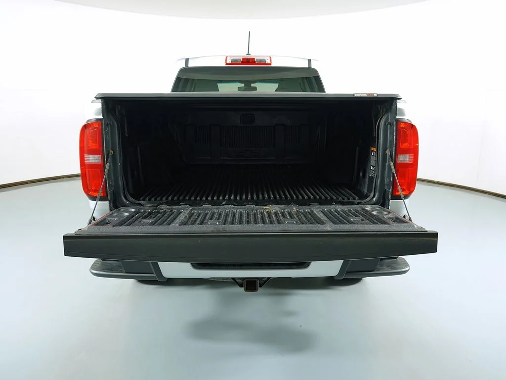 Used 2020 Silver Chevrolet Work Truck image 7