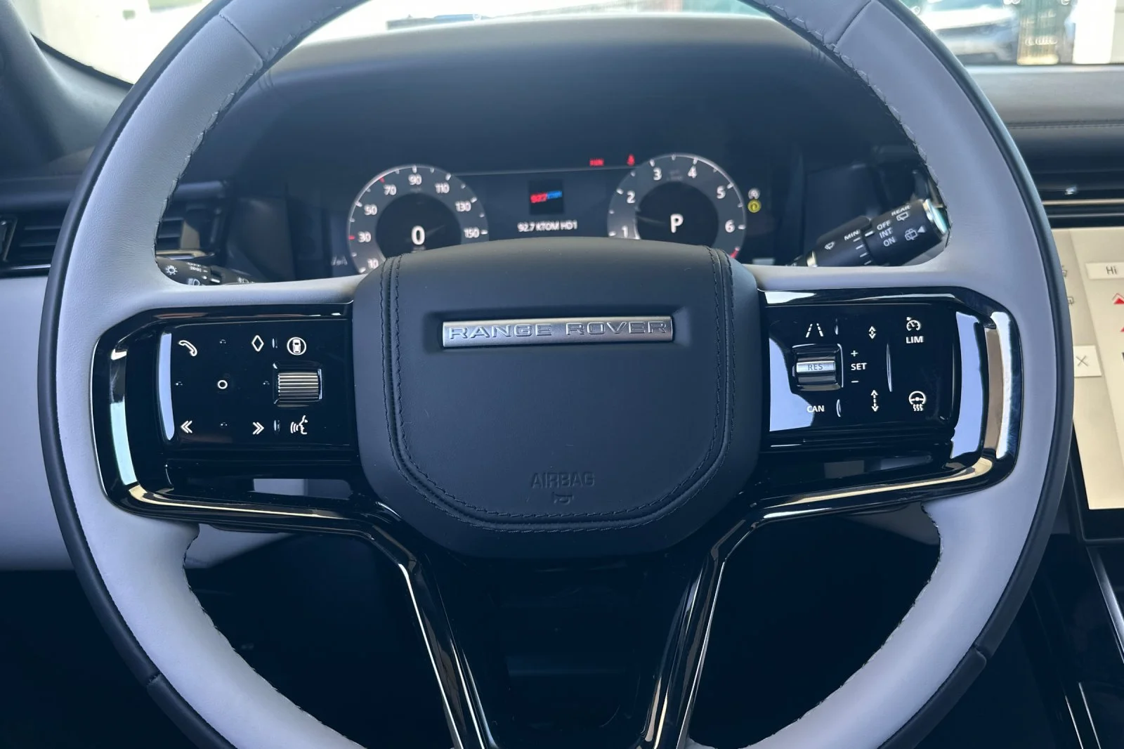 2026 Land Rover Range Rover Velar Dynamic SE - Photo 24