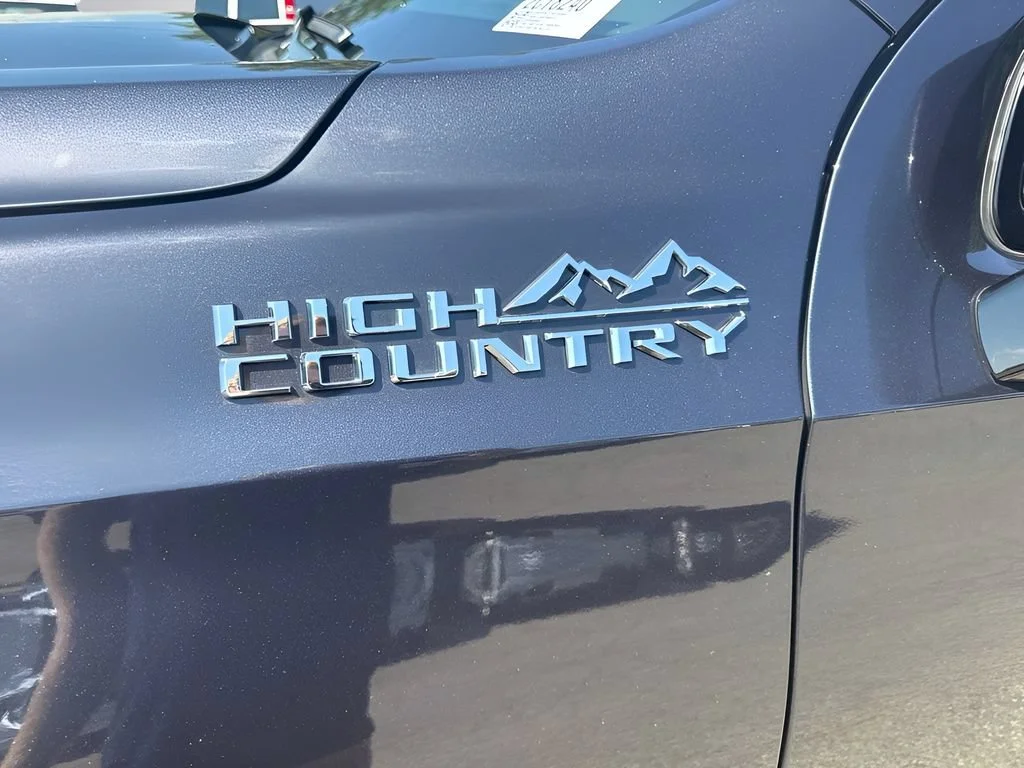 Used 2026 Dark Ash Metallic Chevrolet High Country image 43