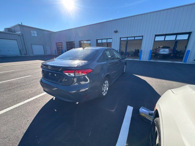 Used 2023 Underground Toyota LE image 8