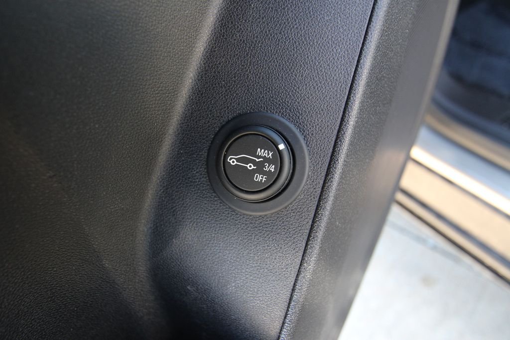 Used 2018 Gray Chevrolet LT image 35