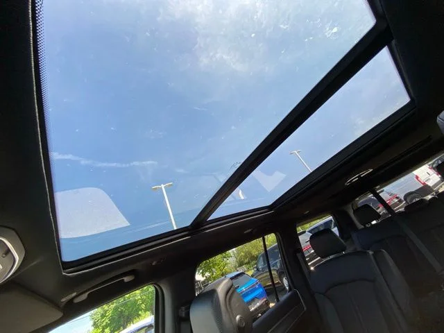New 2026 Fathom Blue Pearl-Coat Exterior Paint (Late Availability) Jeep Limited Altitude image 23