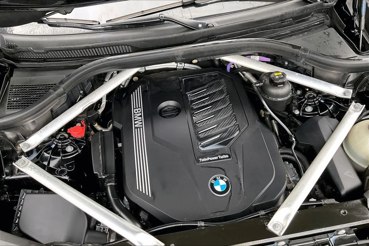 Used 2022 Black Sapphire Metallic BMW xDrive40i image 30