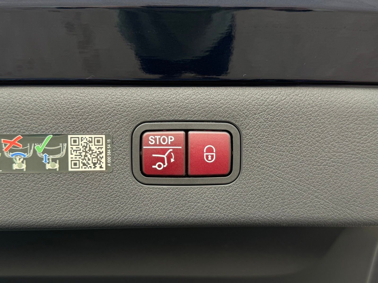 Certified Used 2023 Blue Mercedes-Benz 580 image 17