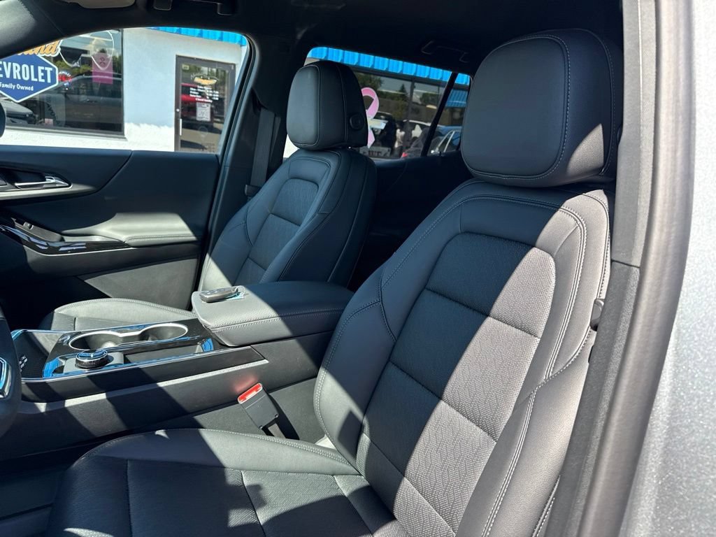 2026 Chevrolet Equinox LT - Photo 30