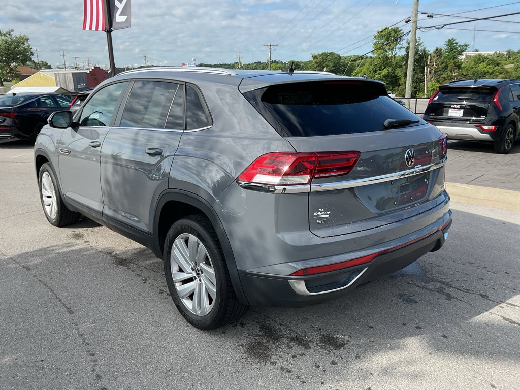 Used 2020 Gray Volkswagen 2.0T SE w/Technology image 8