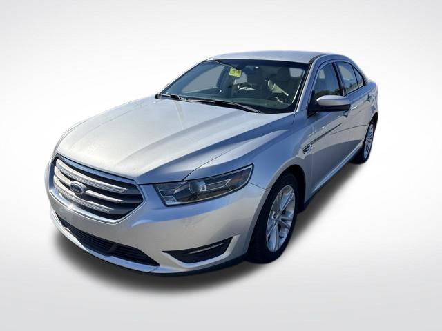 2015 Ford Taurus