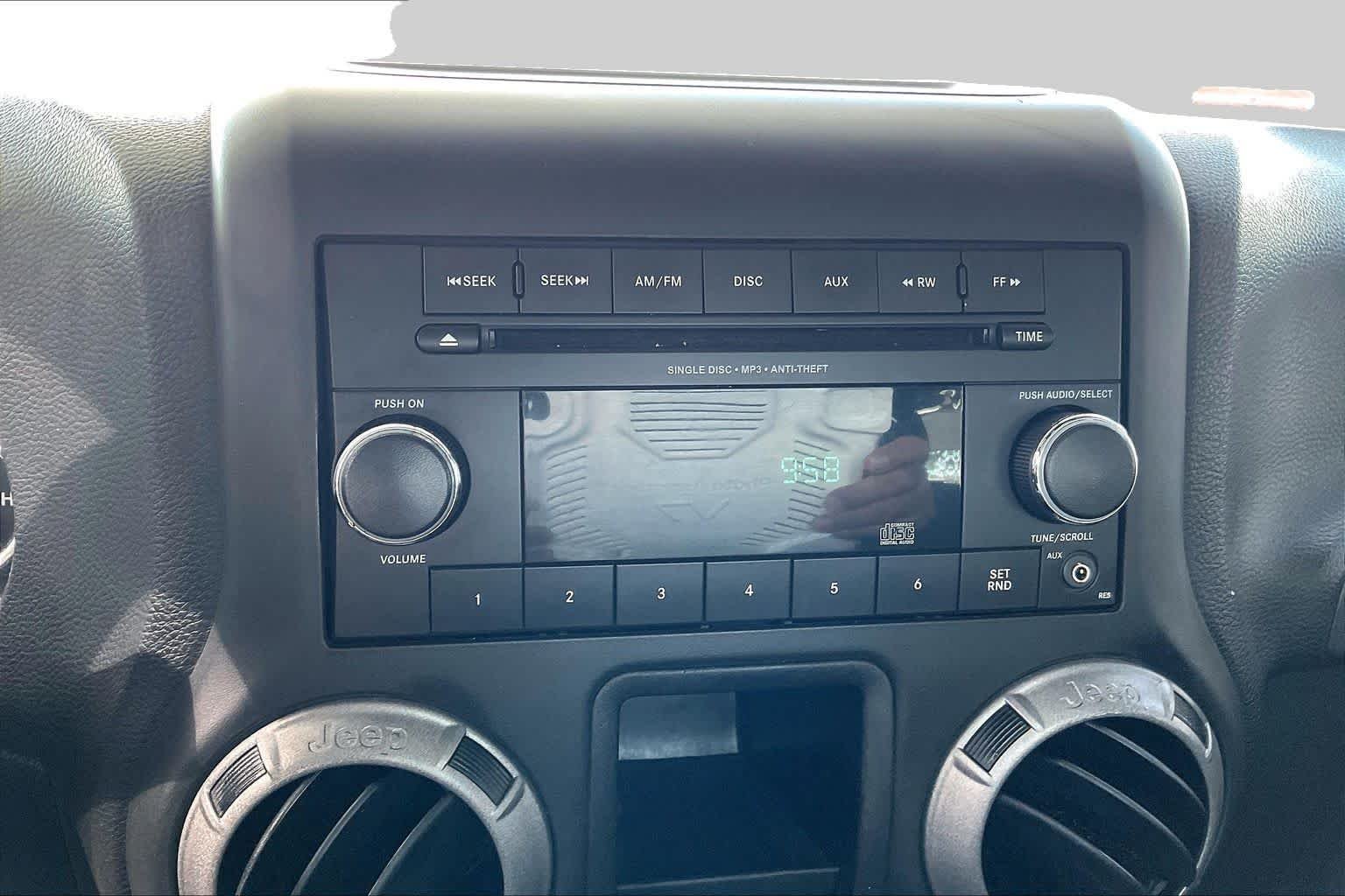 2014 Jeep Wrangler Sport - Photo 29