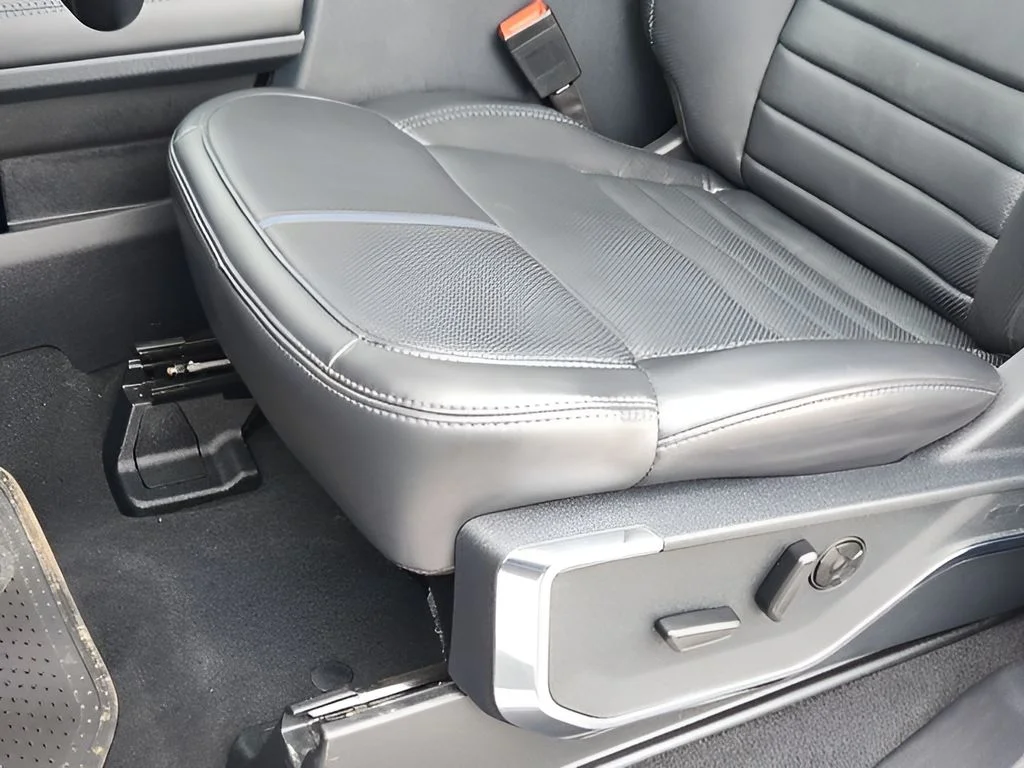 Used 2025 Gray Ford Platinum image 25