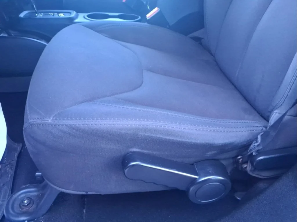 Used 2015 Gray Jeep Unlimited Sport image 14
