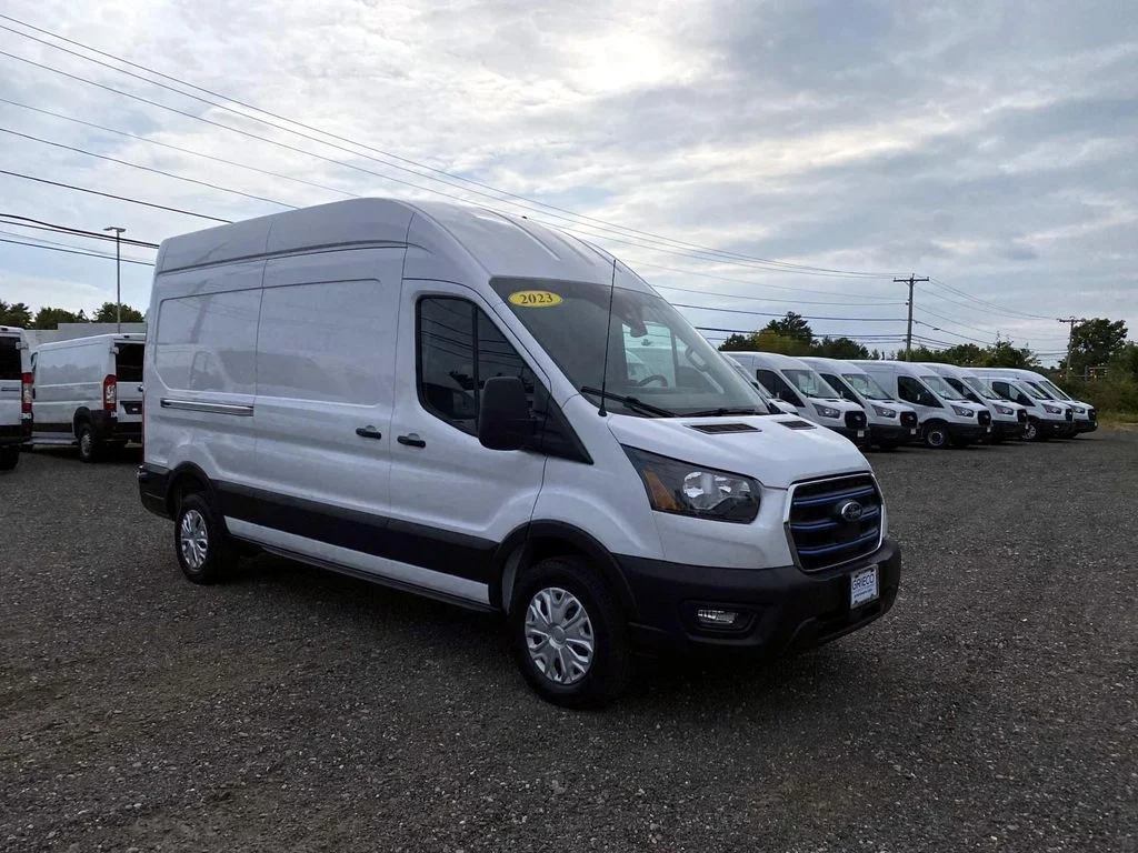 2023 Ford E-Transit Cargo Van Base