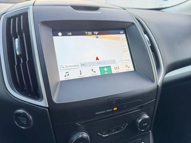 Used 2016 Silver Ford SEL image 26