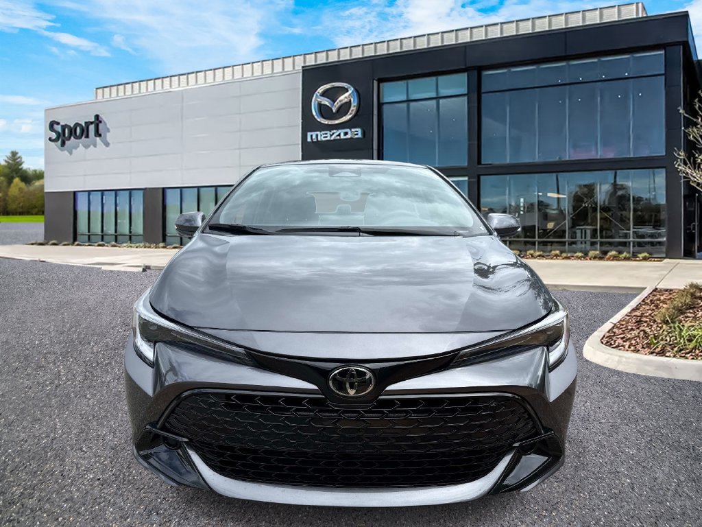 Used 2025 Gray Toyota SE image 9