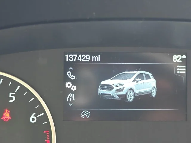 Used 2018 Black Ford SES image 12